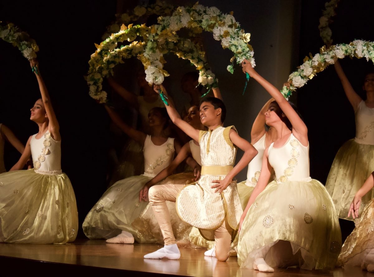 NYB dancers on stage